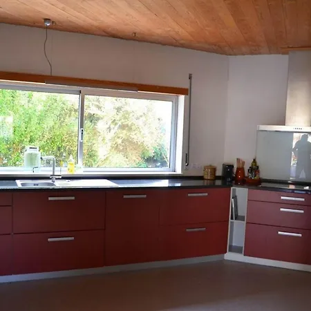 Spacious Villa With Pool 5 Minutes From The Beach Sao Martinho do Porto